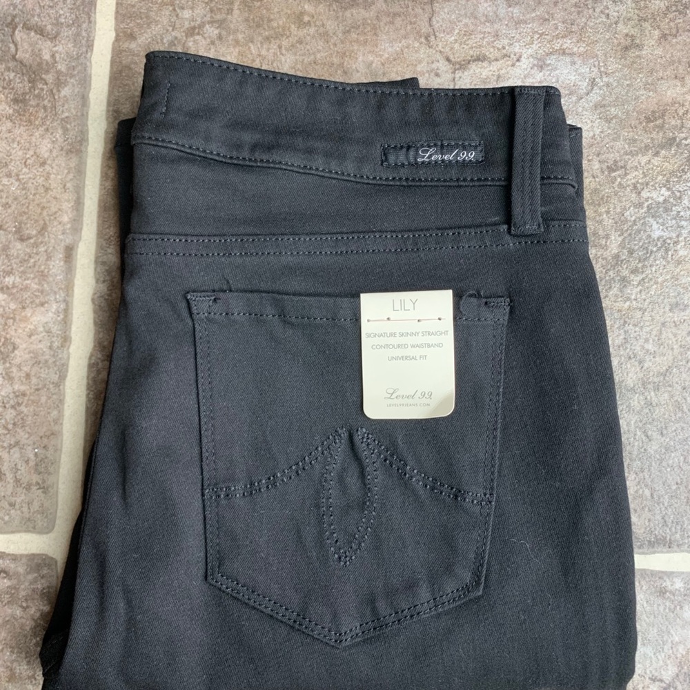 Level 99 Jeans - Lily Signature Skinny Straight